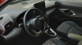 Toyota Yaris Cross Hybryd automat 130 KM 1500 cm^3 Gniezno - zdjęcie 8