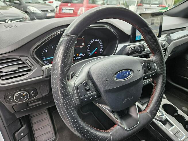 Ford Focus ST-LINE / Automat / Nawigacja / Faktura VAT / Bezwypadkowy Ruda Śląska - zdjęcie 7