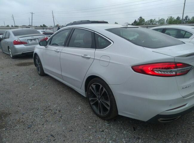 Ford Mondeo 2019, 2.0L, Titanium, 4x4, od ubezpieczalni Warszawa - zdjęcie 3