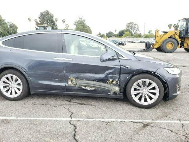 Tesla Model X 2020, Long Range, od ubezpieczalni Warszawa - zdjęcie 3