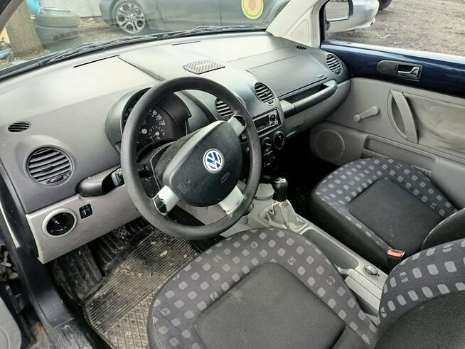 Volkswagen New Beetle 1.6 00r Tarnów - zdjęcie 7