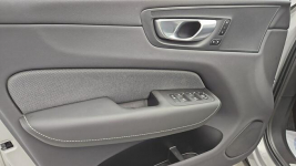 Volvo XC 60 B4 B Plus Dark aut ! Z Polskiego Salonu ! Faktura VAT ! Warszawa - zdjęcie 10