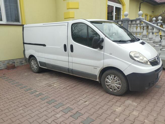 Sprzedam opla Vivaro Bzianka - zdjęcie 9