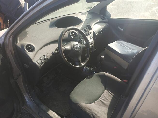 Syndyk sprzeda Toyota Yaris Bolewice - zdjęcie 5