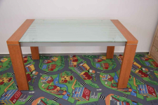 stół nierozkładany - szklany blat - jak nowy