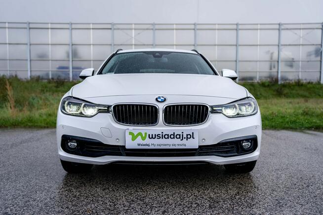BMW 320d xDrive Touring, Salon PL, Bezwypadkowy, dod. komplet kół Warszawa - zdjęcie 2