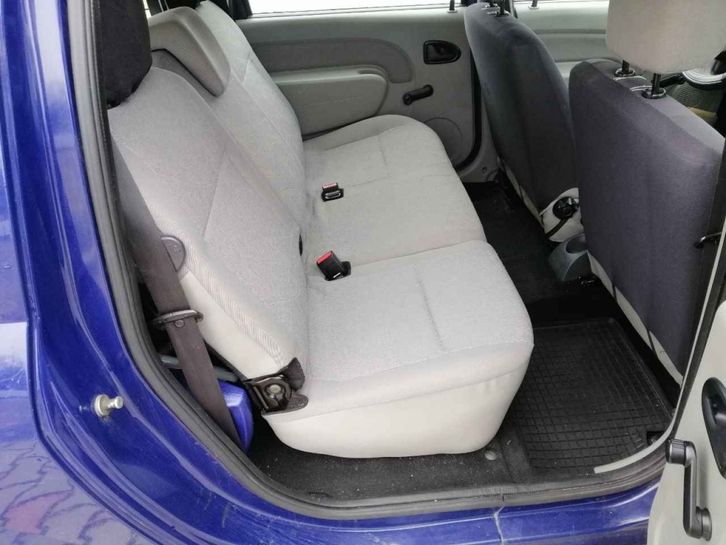 Dacia Logan MCV 1.6 Ambiance Nowy Tomyśl - zdjęcie 11