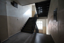 1pok, 38met, okolice Brzeskiej PIWNICA/MEDIA MIEJSKIE (Wrocław) Krzyki - zdjęcie 9