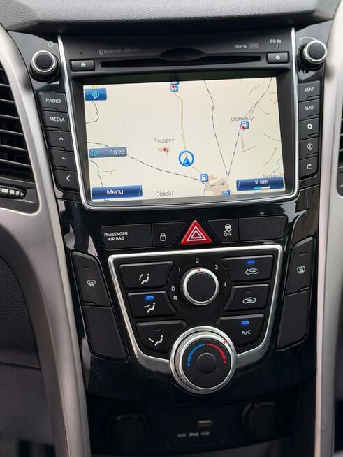 Hyundai i30 1.6Diesel_BezDpf_BezDwumasy_Navi_Kamera_Kombi Rzekuń - zdjęcie 11