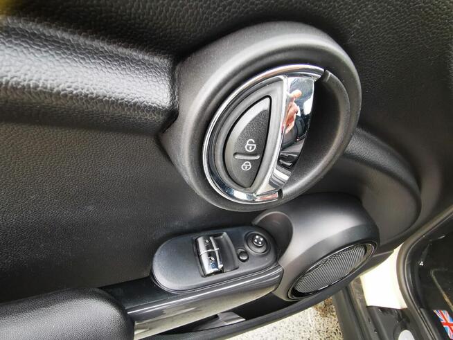 F56 Hatchback 1.2 102KM , Manual, Przebieg 83816 Warszawa - zdjęcie 11