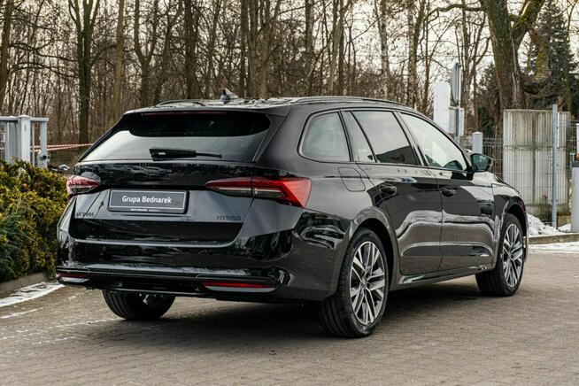 Škoda Octavia Combi Sportline 1.5 TSI m-HEV 150 KM DSG Łódź - zdjęcie 6