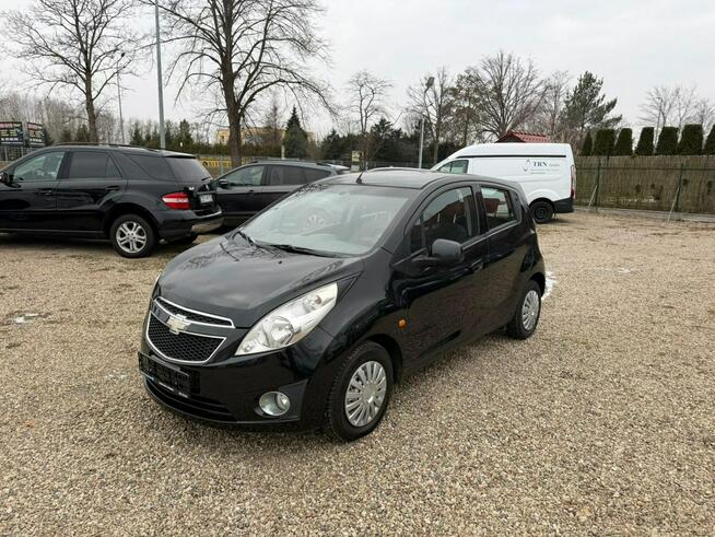 Chevrolet Spark 2011 rok 1.0 Benzyna 68KM  Ładny Zadbany Samochód Białogard - zdjęcie 2
