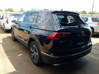 Volkswagen Tiguan 2018, 2.0L, 4x4, SE, po  gradobiciu Warszawa - zdjęcie 3