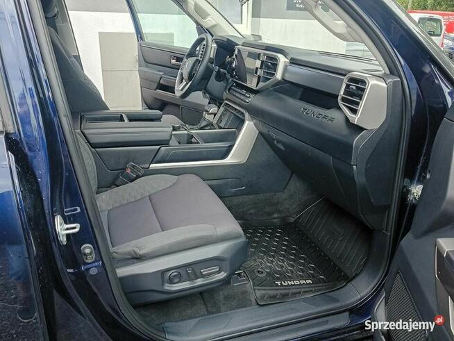 Toyota Tundra 4x4 2022 benzyna 280 KM automat Gromada - zdjęcie 8