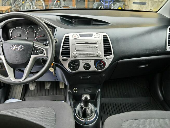 Hyundai i20 1.2 Classic + Wąchock - zdjęcie 12