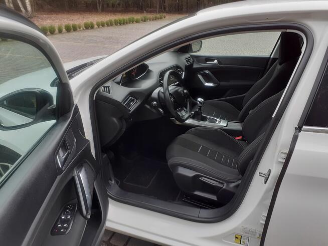 Peugeot 308 II 1.6 e-HDi Allure S&amp;S Wałdowo Szlacheckie - zdjęcie 7