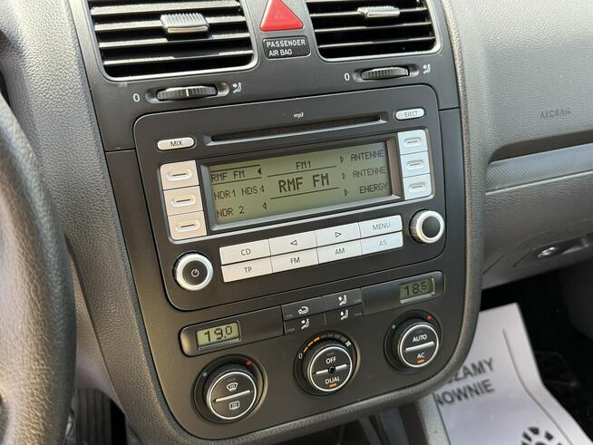 Volkswagen Golf *1.4 benz*MPI*edition*klimatronik*nowy rozrząd* Dąbrowa - zdjęcie 6