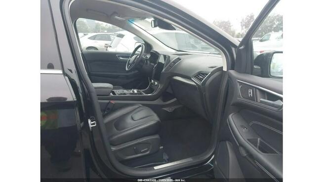 Ford EDGE / TITANIUM / 4x4 / automat / niski przebieg / Tarnów - zdjęcie 10