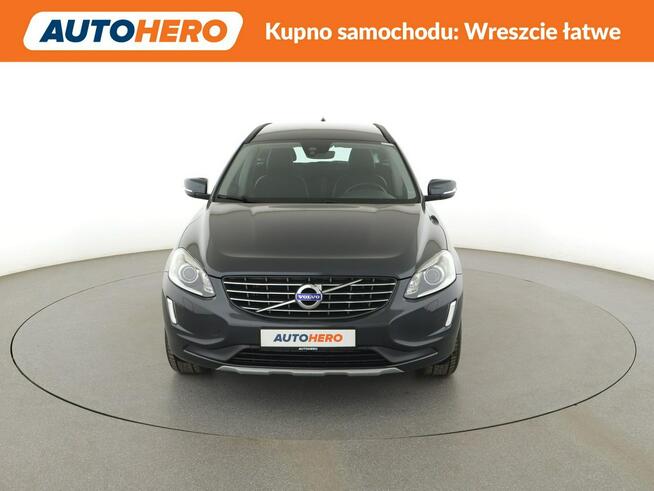 Volvo XC 60 bi-xenon klima auto czujniki parkowania navi Warszawa - zdjęcie 11
