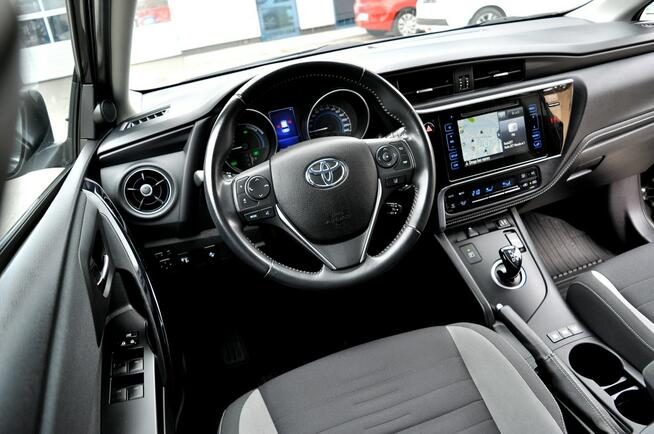 Toyota Auris _1.8 136KM_HYBRID_Led_Navi_Kamera_Climatronic_Serwis_ Płock - zdjęcie 6