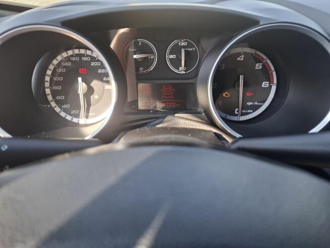 Alfa Romeo Giulietta Distinctive 105 KM JTDM 1.6 2012 Ściborzyce - zdjęcie 3