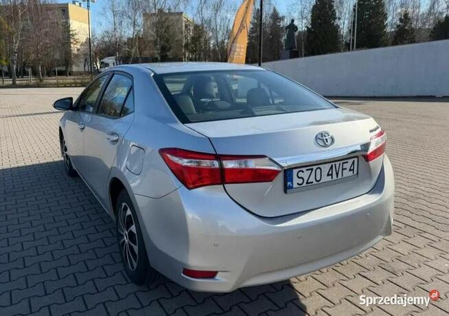 Toyota Corolla E16 LIFT 2017 Salon PL zamiana Poznań - zdjęcie 4