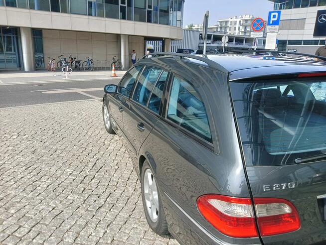 Komfortowy Mercedes E270 Kombi Avantgarde - 2004 rok Warszawa - zdjęcie 3