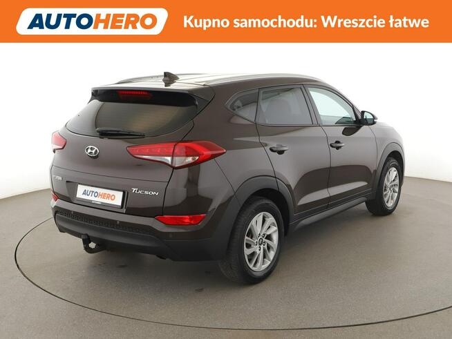 Hyundai Tucson niski przebieg navi kamera grzane fotele tempomat hak Warszawa - zdjęcie 7