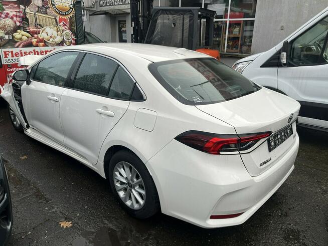 Corolla Sedan 1.5 VVT-i 125KM Comfort Salon PL 2022 Syców - zdjęcie 4