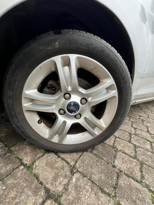 Ford Fiesta Słupsk - zdjęcie 11
