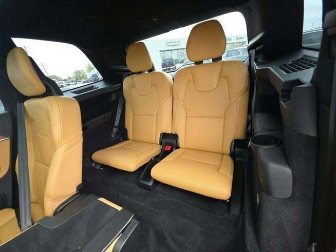 Volvo XC 90 AWD / najbogatsza wersja Inscription / niski przebieg Warszawa - zdjęcie 8