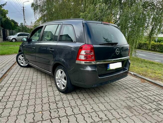 Śliczny.Zadbany.Opel.Zafira.B.2008r.Lift.7Osobowy.Bog.Wyp. Zduńska Wola - zdjęcie 1