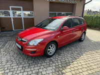 Hyundai i30 1,4 109KM  Klimatyzacja Orzech - zdjęcie 12