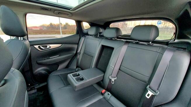 Sprzedam Nissana Qashqaia z niezawodnym i dynamicznym silnik Sierakowice - zdjęcie 7