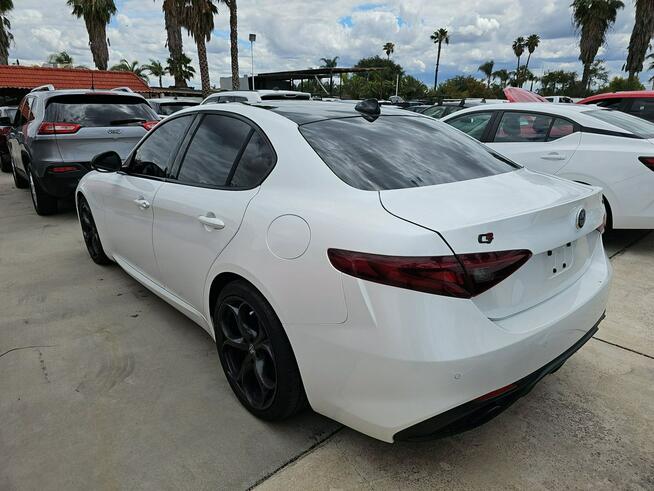 Alfa Romeo Giulia Ti Sport / niski przebieg Tarnów - zdjęcie 5