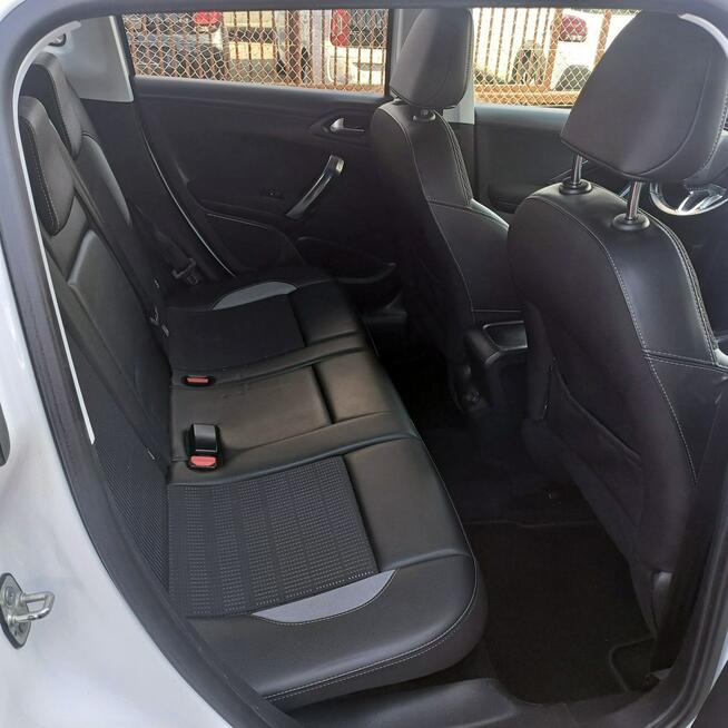 Peugeot 2008 110 KM Klimatronic Nawigacja Suchorzew - zdjęcie 9
