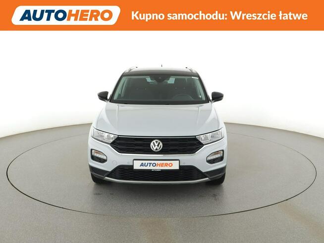 Volkswagen T-Roc Style 150KM navi PDC climatronic ACC Warszawa - zdjęcie 11