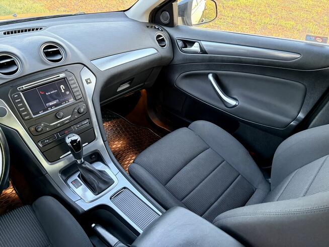 FORD MONDEO 2.0 T moc 240 KM BENZYNA - AUTOMAT PL Salon Legionowo - zdjęcie 9