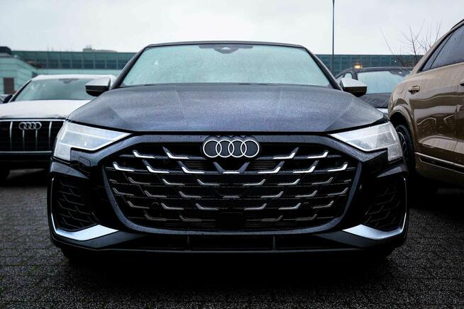 AmberCars-Wypożyczalnia samochodów sportowych Gdynia - zdjęcie 1