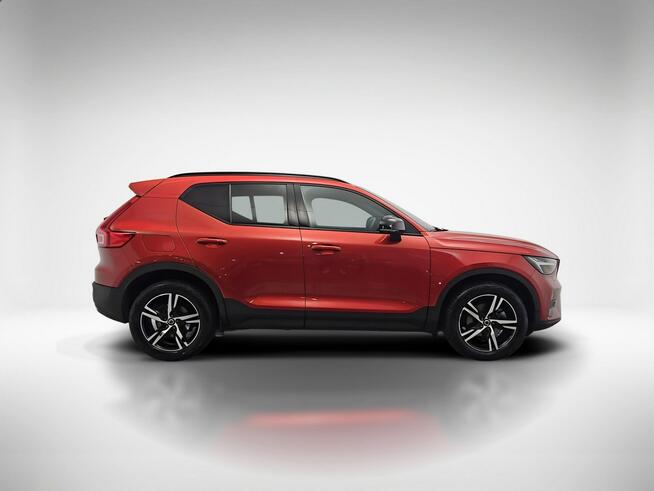 Volvo XC 40 B3 Plus Dark aut ! Z Polskiego Salonu ! Faktura VAT ! Warszawa - zdjęcie 6