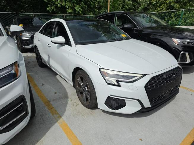 Audi A3 Bogata wersja wyposażenia / Quattro / niski przebieg Warszawa - zdjęcie 3