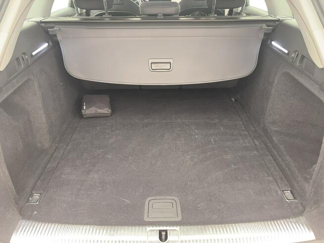 Audi A4 35 TDI mHEV S tronic Kombi Warszawa - zdjęcie 12