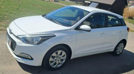 Hyundai i20 1.2 Benzyna 75 KM Cisiec - zdjęcie 3