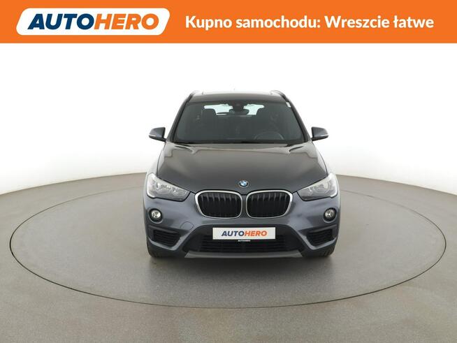 BMW X1 navi klima auto grzane fotele kamera i czujniki parkowania Warszawa - zdjęcie 11