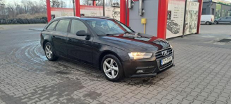 Sprzedam Audi A4 B8 rok 2012 177 KM Lamki - zdjęcie 2