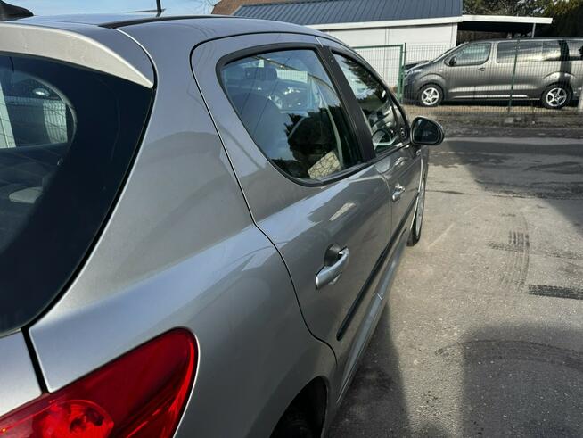 Peugeot 207 Raty/Zamiana Gwarancja salon PL 1,4 benzyna KLIMATYZACJA Gdów - zdjęcie 8