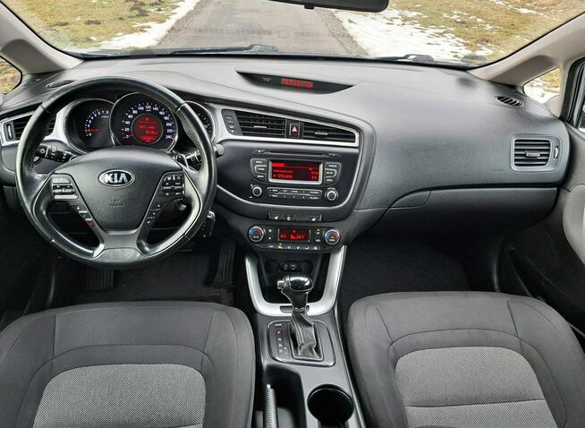 Kia Cee'd 1.6 Benzyna Automat Cisiec - zdjęcie 9