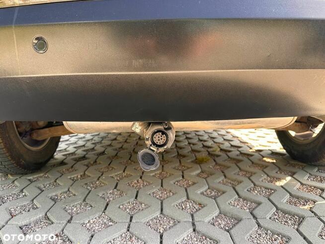 Hyundai ix35 1.6 GDI Premium 2WD Kielce - zdjęcie 8