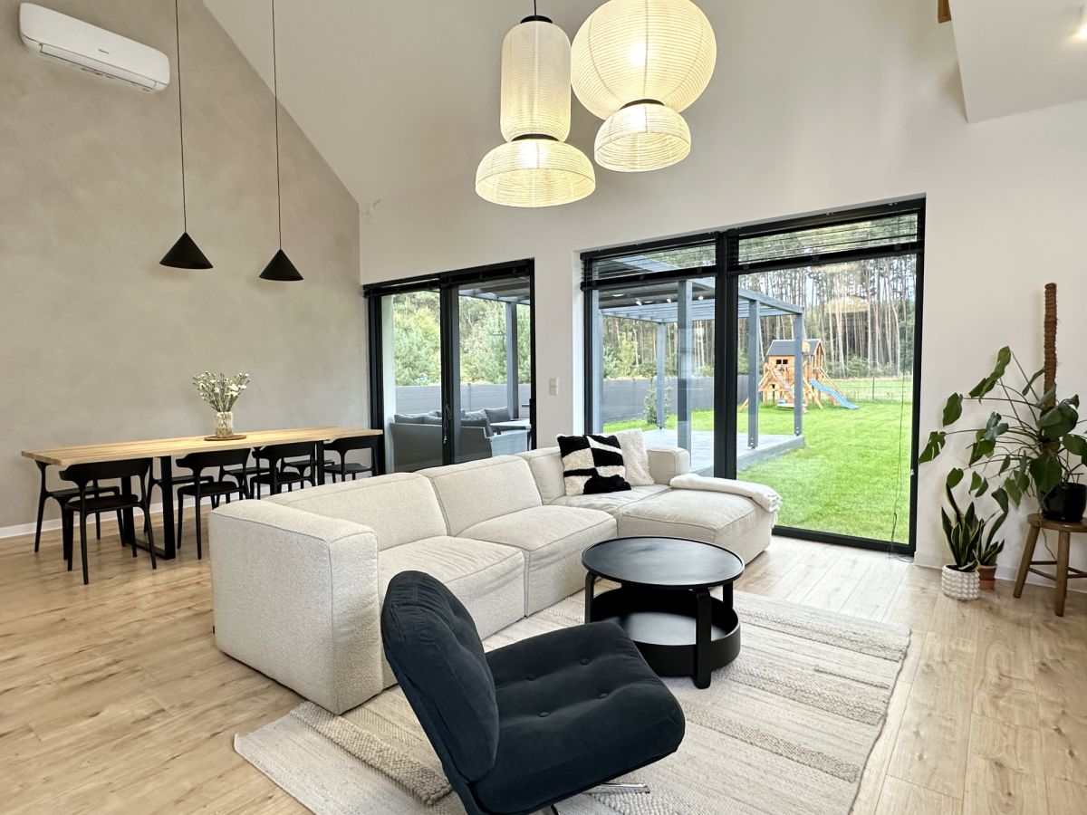 Nowoczesny dom z widokiem na las – wysoki standard Radzewice - zdjęcie 3