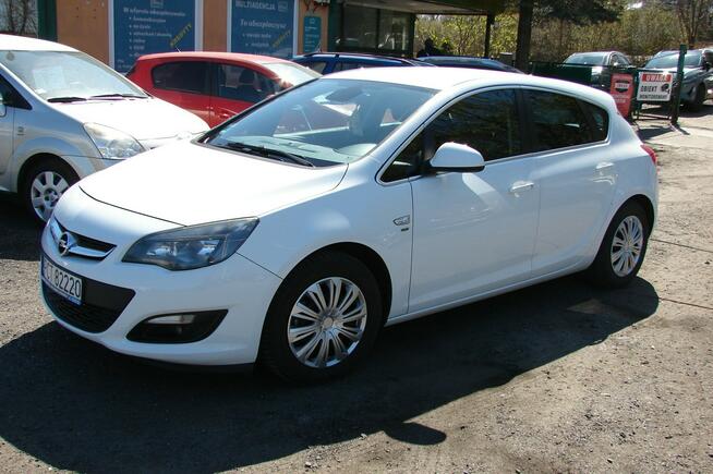 Opel Astra 1,4 benz. 120KM Piła - zdjęcie 1